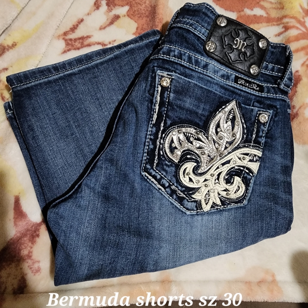 Miss Me Bermuda shorts sz 30